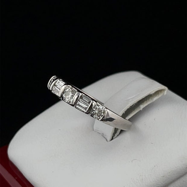 Straight Baguette and Round Diamond Band